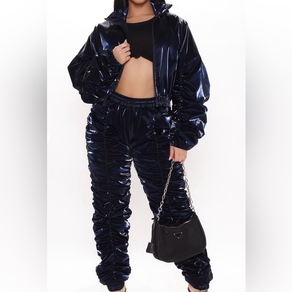 Fashion Nova “Do It Again” Ruched Jogger Set – Navy, Size Small